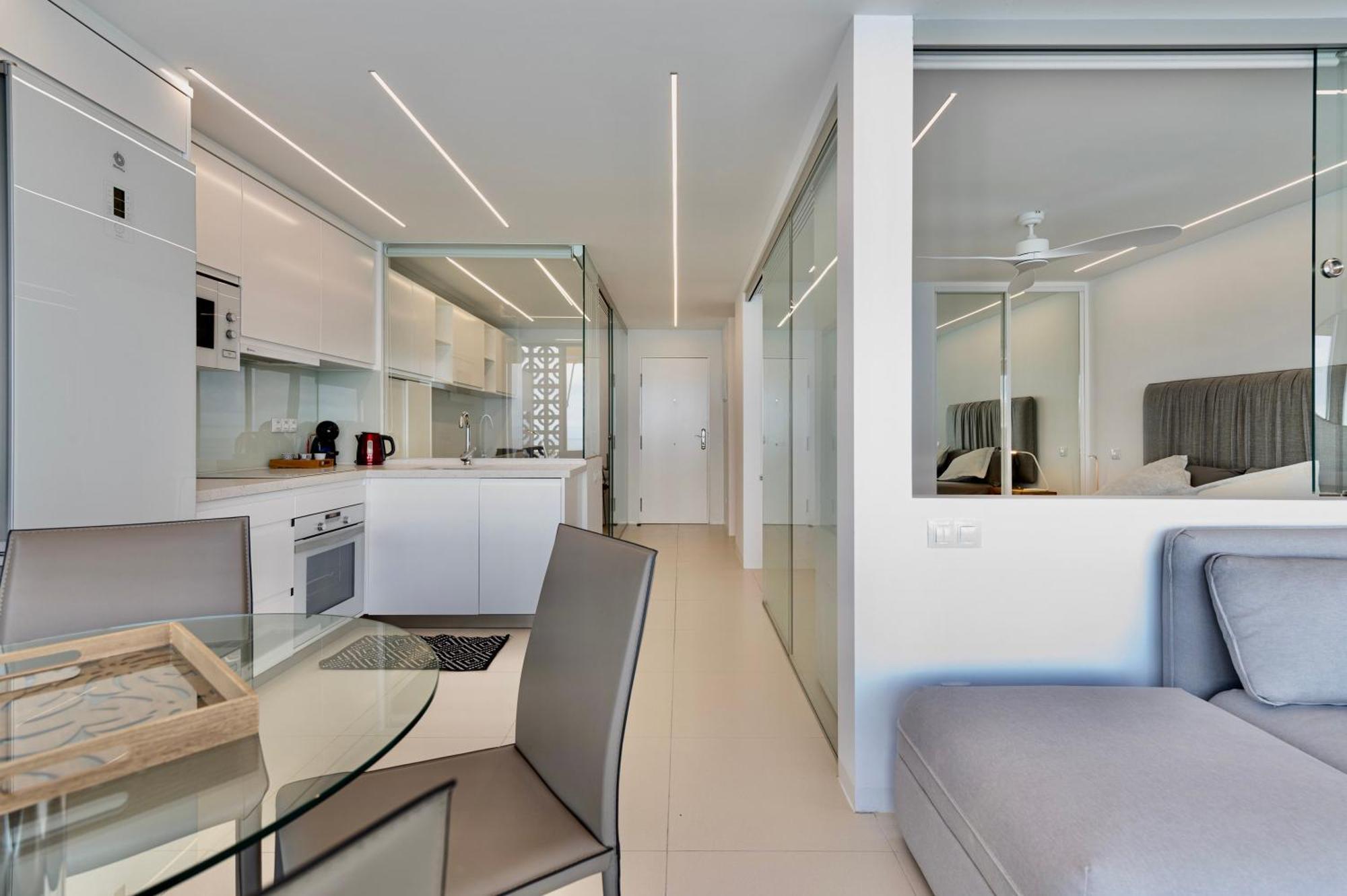 Brand New - Glass Apt - Ocean Views パタラバカ エクステリア 写真
